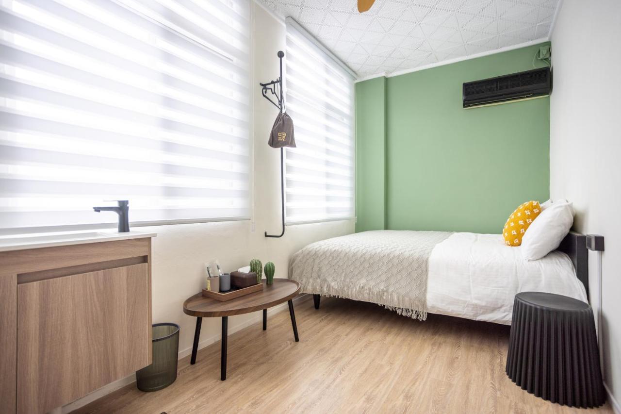 金玉旅社 Hostel Quang Sơn Ngoại thất bức ảnh