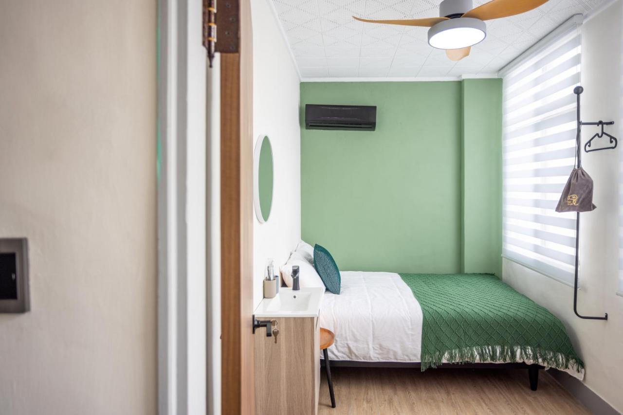 金玉旅社 Hostel Quang Sơn Ngoại thất bức ảnh